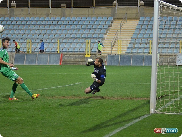 ונעצר אצל לוי (קובי פורטל)